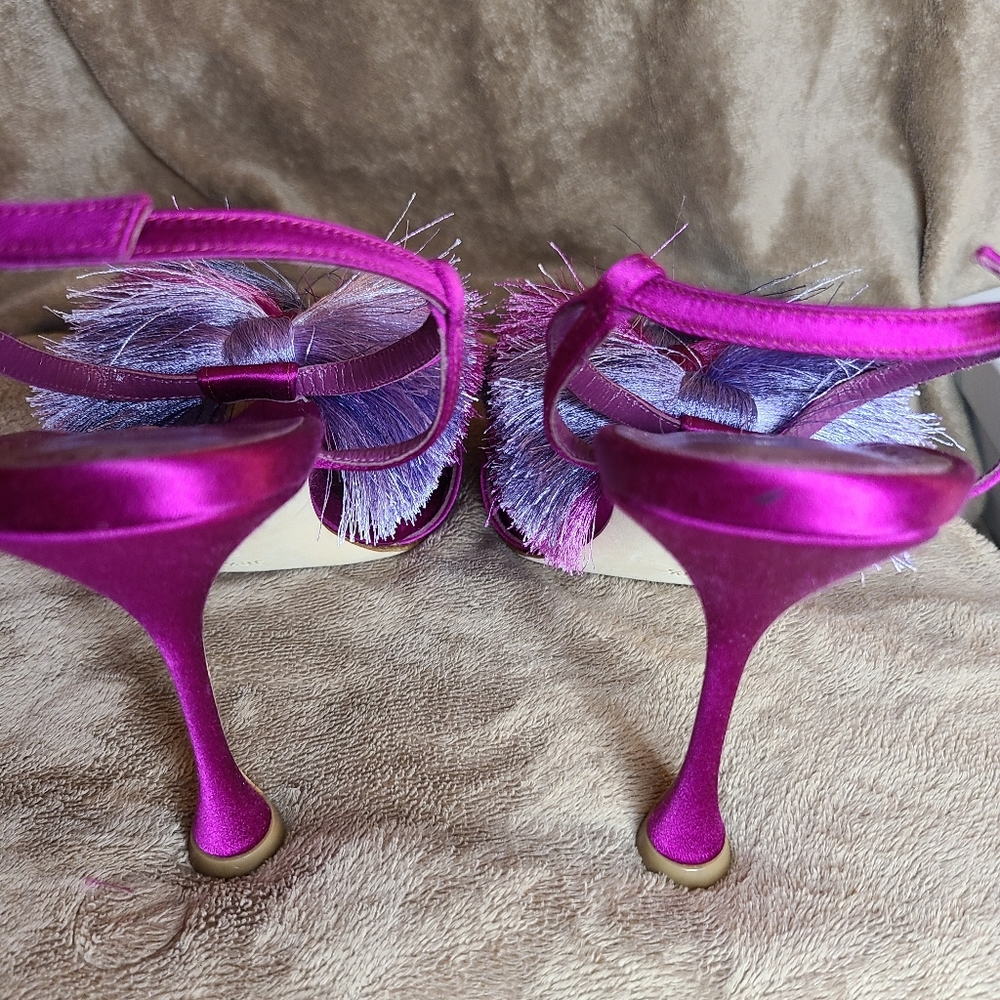 Manolo Blahnik Slingback Sandals - Picture 4 of 8
